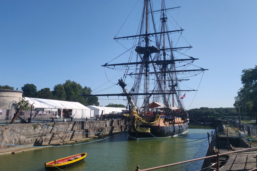 Le groupe départemental " Au Cœur des Solidarités" favorable à un rapatriement de l'Hermione à Rochefort